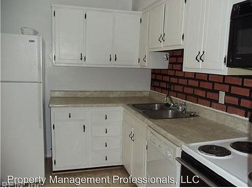 2nd image of 6596 Stoney Point N