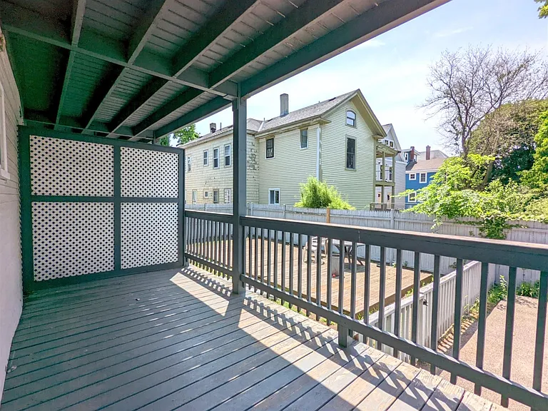 9 Locke St — Photo 13