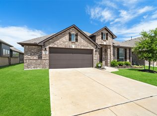 343 Winterwood Dr, Lavon, TX 75166