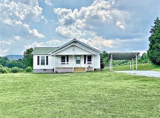 1840 Sipe Rd, Taylorsville, NC 28681
