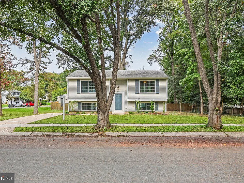 308 Raussell Pl