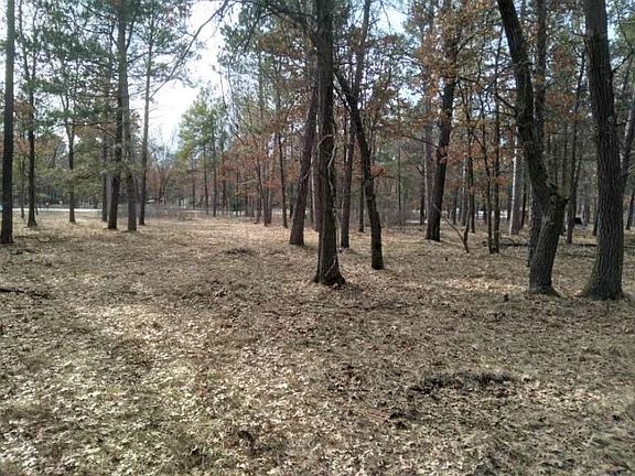2nd image of 936 East Ct
