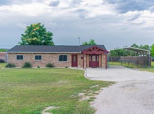 182 Turkey Dr, Harper, TX 78631