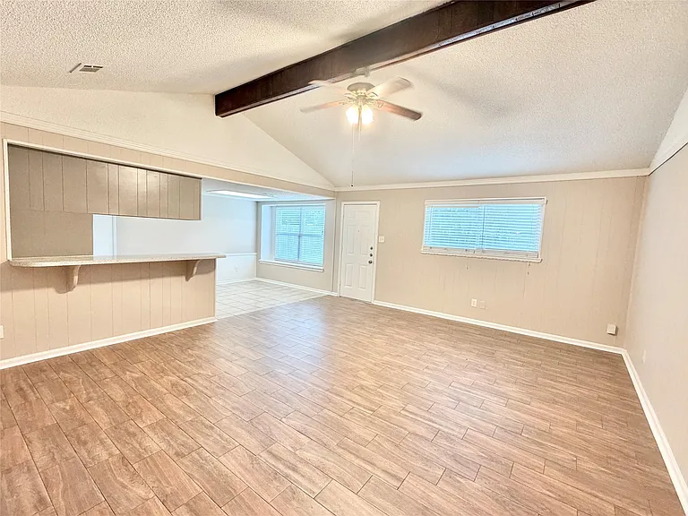 12426 Foxburo Dr — Photo 4