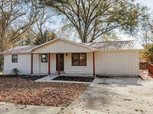 370 Cedar Creek Rd, Winder, GA 30680