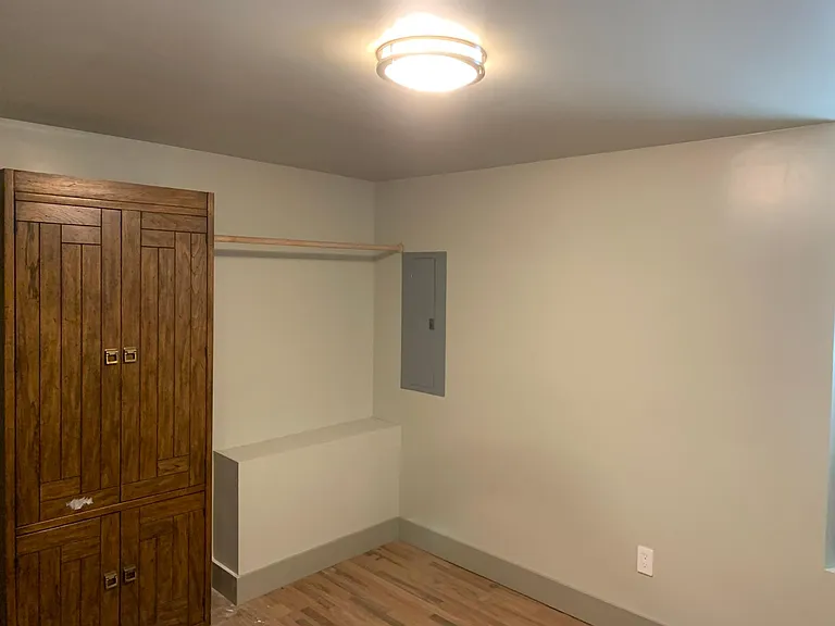 5832 Beacon St #G — Photo 16
