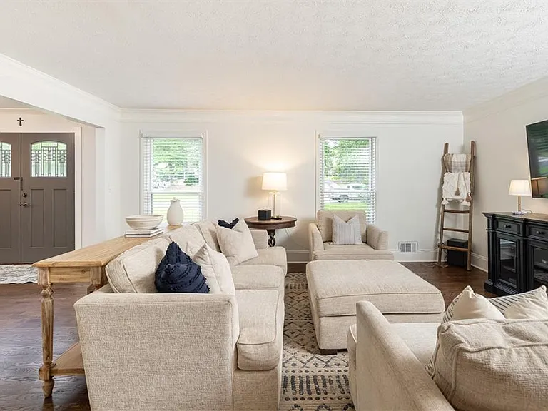 2431 Prince Howard Trl — Photo 5