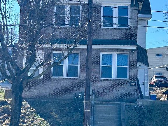 3rd image of 2032 Perrysville Ave