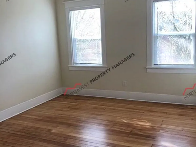 217 N Tower Ave — Photo 14