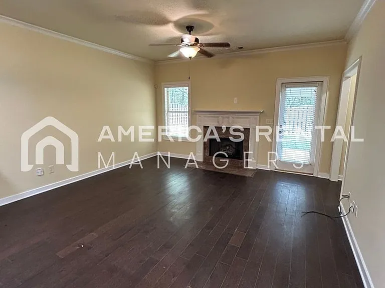 3651 Chalybe Cv — Photo 17