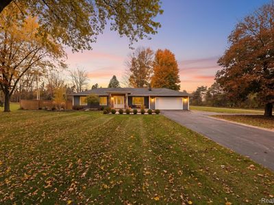5100 Oak Hill Rd, Clarkston, MI, 48348