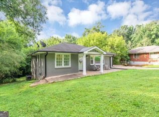 2123 Garden Cir, Decatur, GA 30032