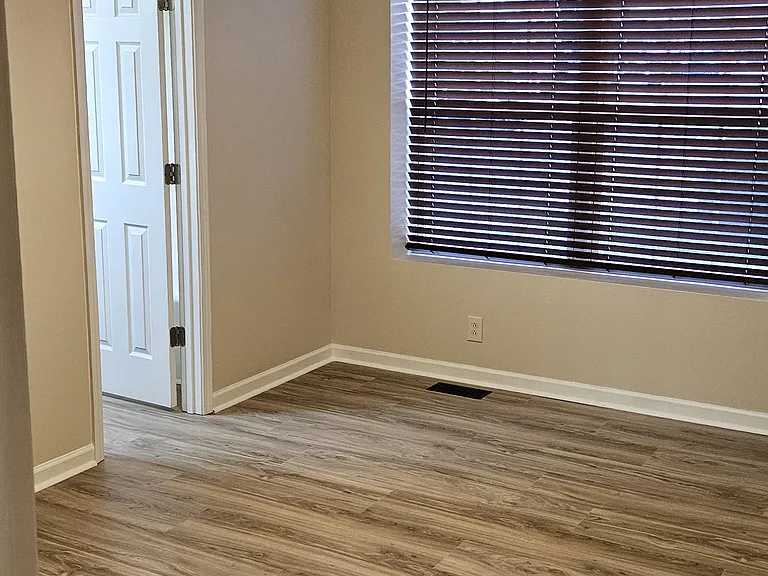 3059 London View Dr — Photo 18