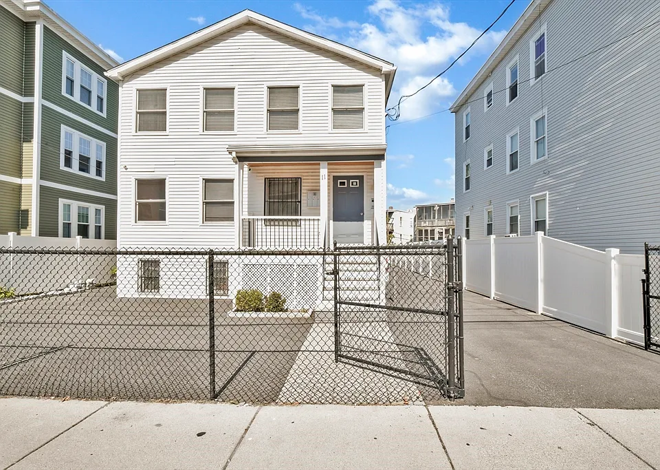 11 Greendale Rd #2