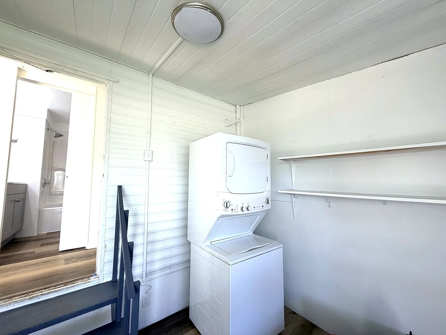 First Month Rent Free! 2/1 In N. Ft. Myers All Age Community! — Photo 3