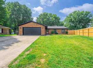 3330 Majestic Prince Dr, Owensboro, KY 42303