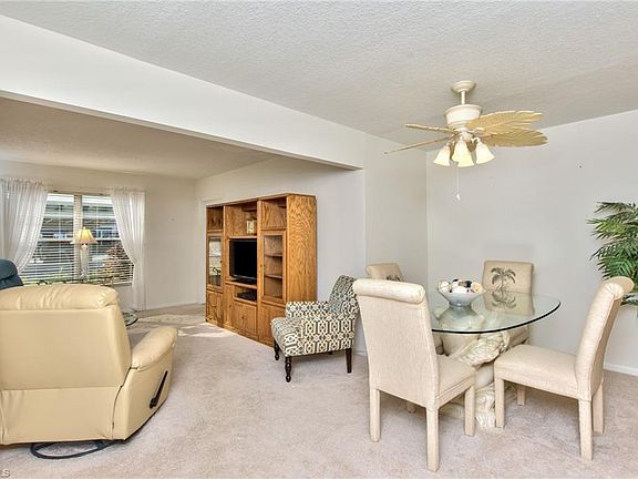 4th image of 6824 Sandtrap DR #2