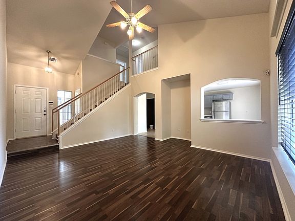 3rd image of 1153 Miss Kimberlys Ln