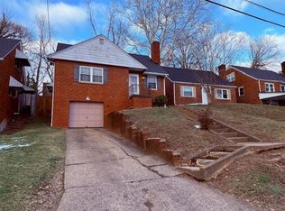 1656 Upland Rd, Huntington, WV 25701