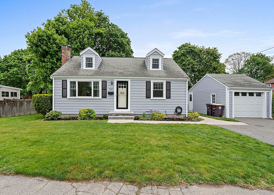 1st image of 560 Pond St