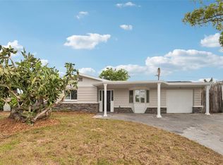 4711 Beacon Hill Dr, New Port Richey, FL 34652