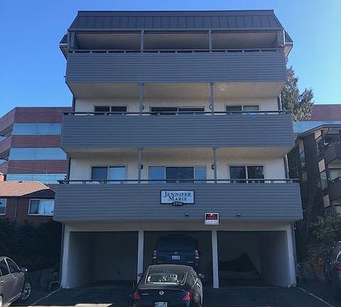 3rd image of 2318 Yale Ave E APT 101
