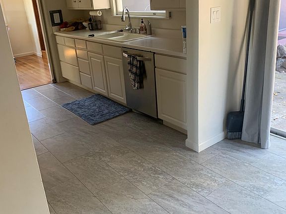 Kitchen Breakfast Nook