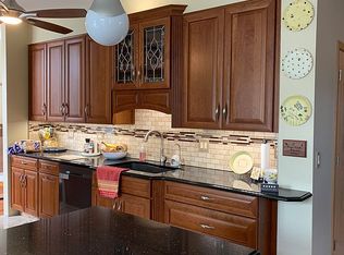 16654 S Eastlake Pkwy, Lockport, IL 60441
