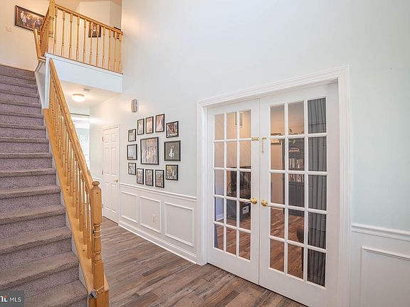 3rd image of 28 Rachel Lauren Way