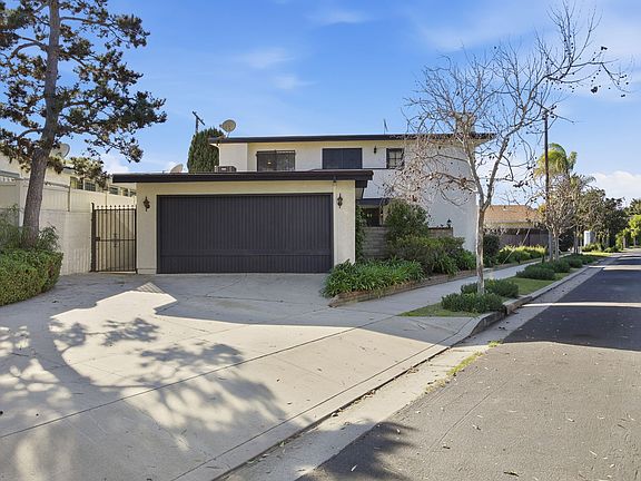 2nd image of 10866 Sproul Ave