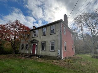 114 County Rd, Plympton, MA 02367