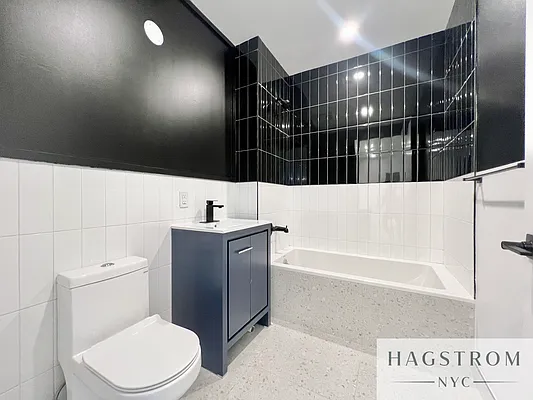 Rented by Hagstrom Management Inc | media 42