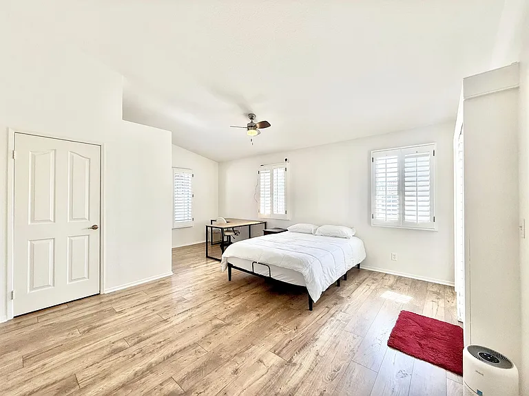 39850 Regency Way — Photo 14