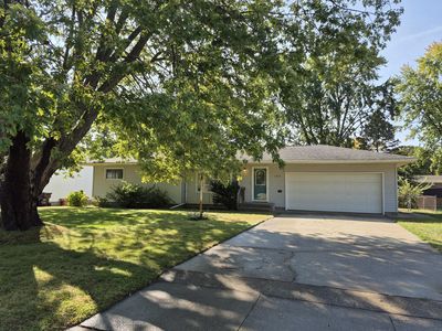 1733 Woodside Rd, Muskegon, MI, 49441