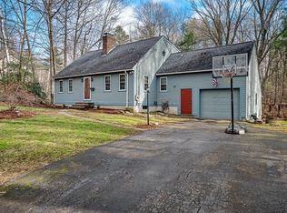 74 Clark Rd, Sturbridge, MA 01518
