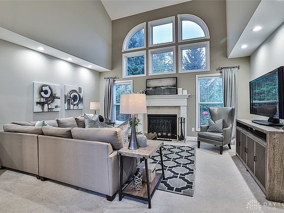 5th image of 6695 Cherry Laurel Dr