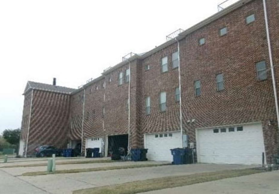 2nd image of 8236 Short St