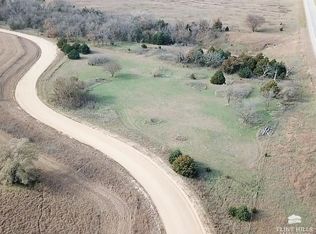 2100 Eden Rd, Abilene, KS 67410