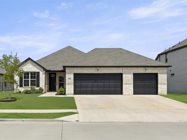 301 Cyprus Grove Dr, Lavon, TX 75166