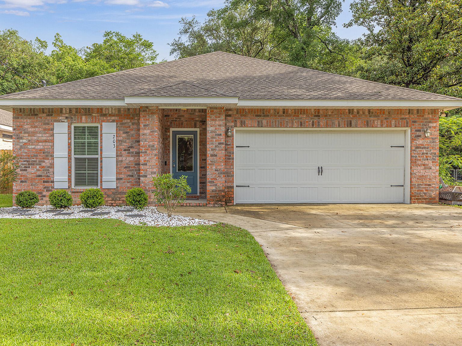 203 Nathey Ave, Niceville, FL 32578 | Zillow