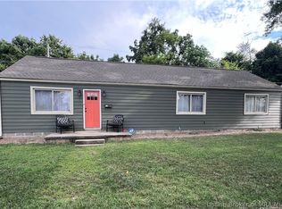 321 Ridge Rd, Charlestown, IN 47111