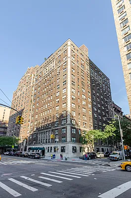 Sold by Compass | media 22