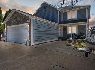 3341 Newton Rd, Commerce Township, MI 48382