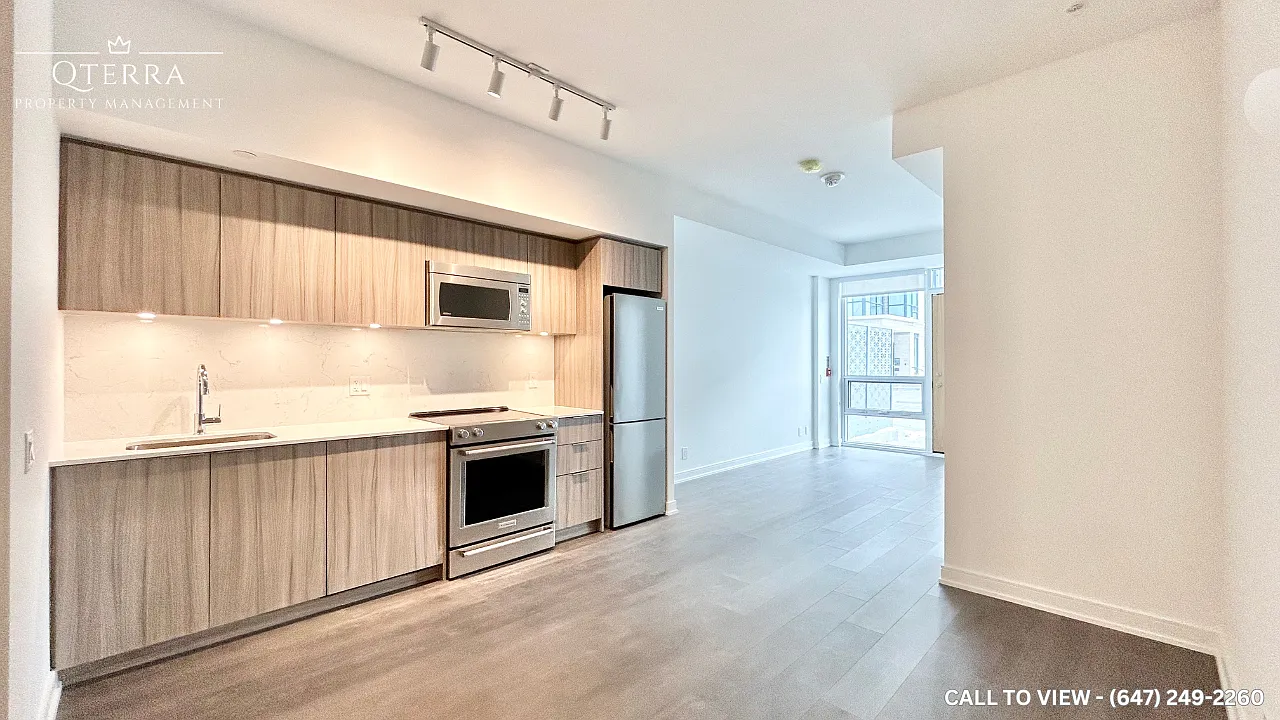 30 Samuel Wood Way #103 photo 1