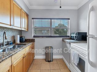 3808 W El Prado Blvd #5, Tampa, FL 33629