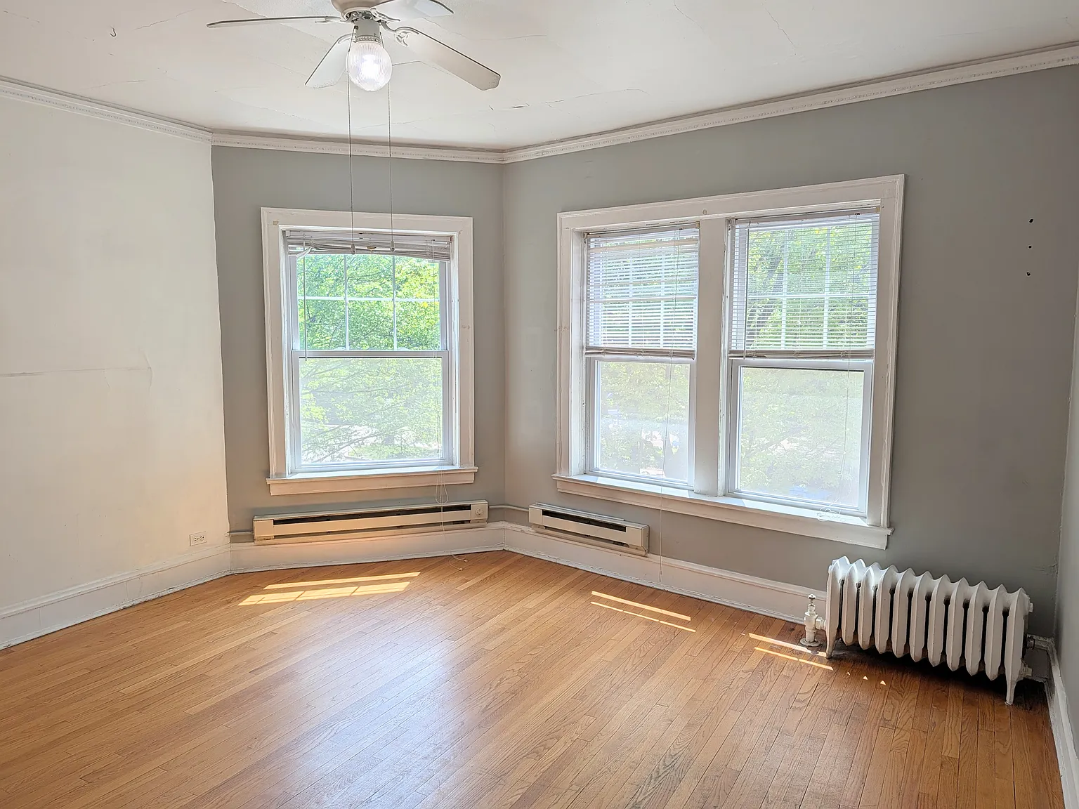 3 bed, 1250 sqft, $3,495 — Photo 3