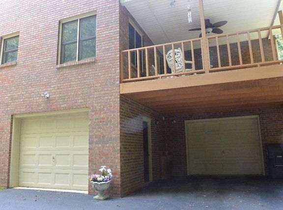 5th image of 639 Julia Dr