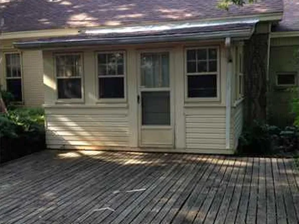 270 E Van Dorn Ave, Holly Springs, MS 38635