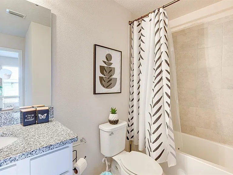 5443 Elmview Xing — Photo 23