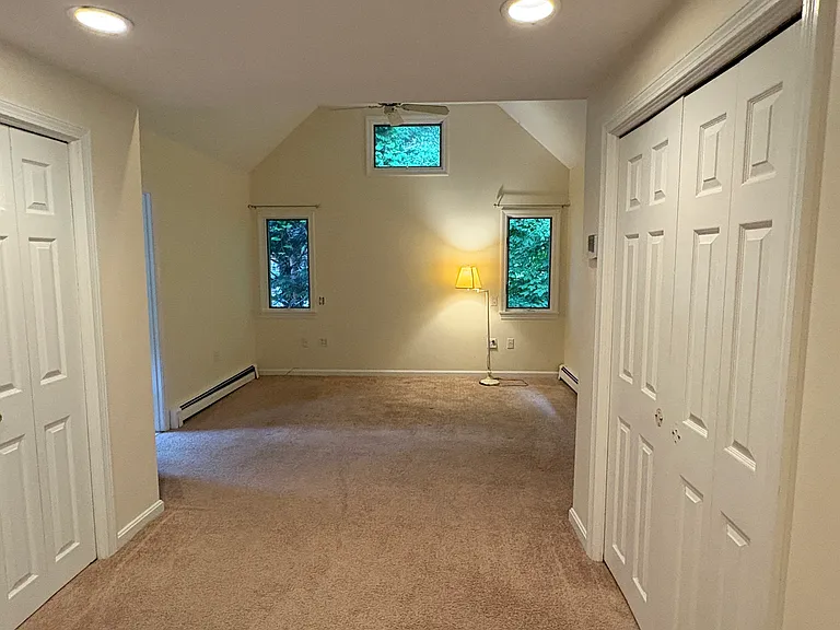 24 Quail Hollow Rd — Photo 16